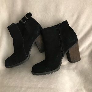 Steve Madden boots